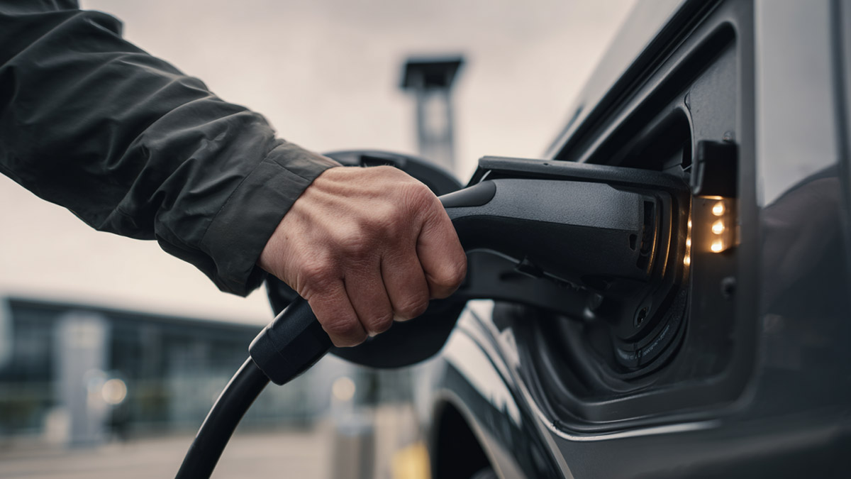 Types de connecteurs pour véhicules électriques : guide pratique 2025